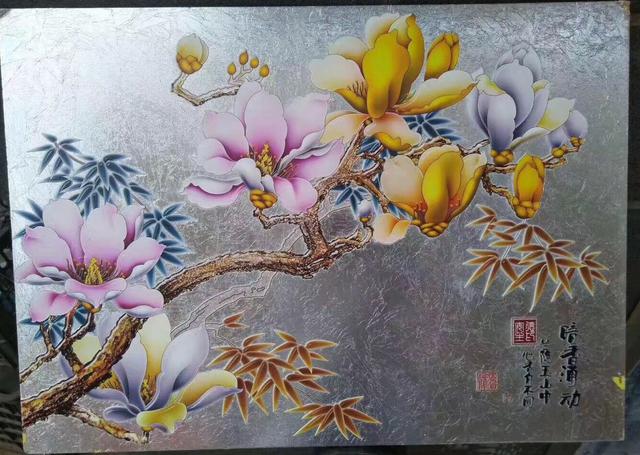 银箔，银底彩绘